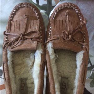 UGG Women’s Dakota Moccasin shoes